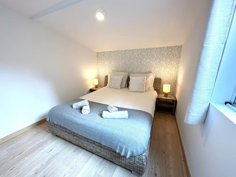 Apartment 5- Hypercentre - 4pers - Clim - Terrasse - Netflix Libourne